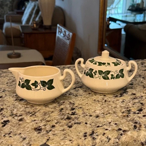 Vintage Home Laughlin Sugar & Creamer Set - Picture 7 of 9
